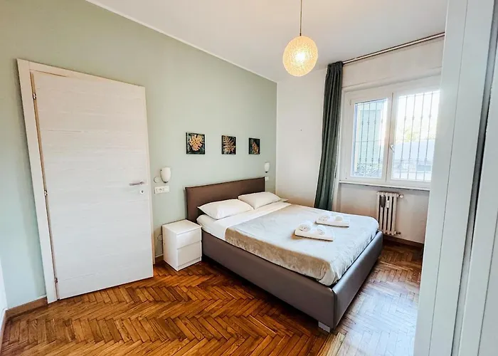 Salgari - Vicino Metro E Tram - Διαμέρισμα